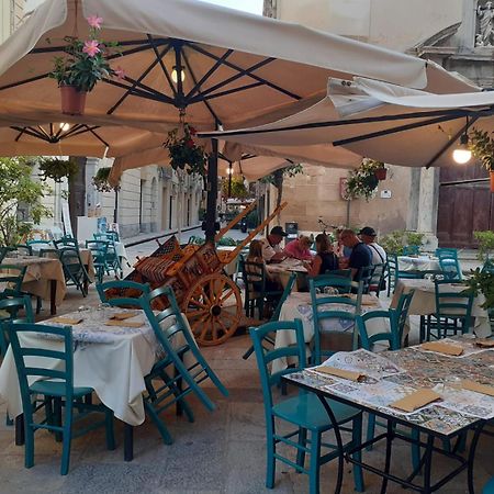 The Holiday House - Arricriati Trapani Bagian luar foto